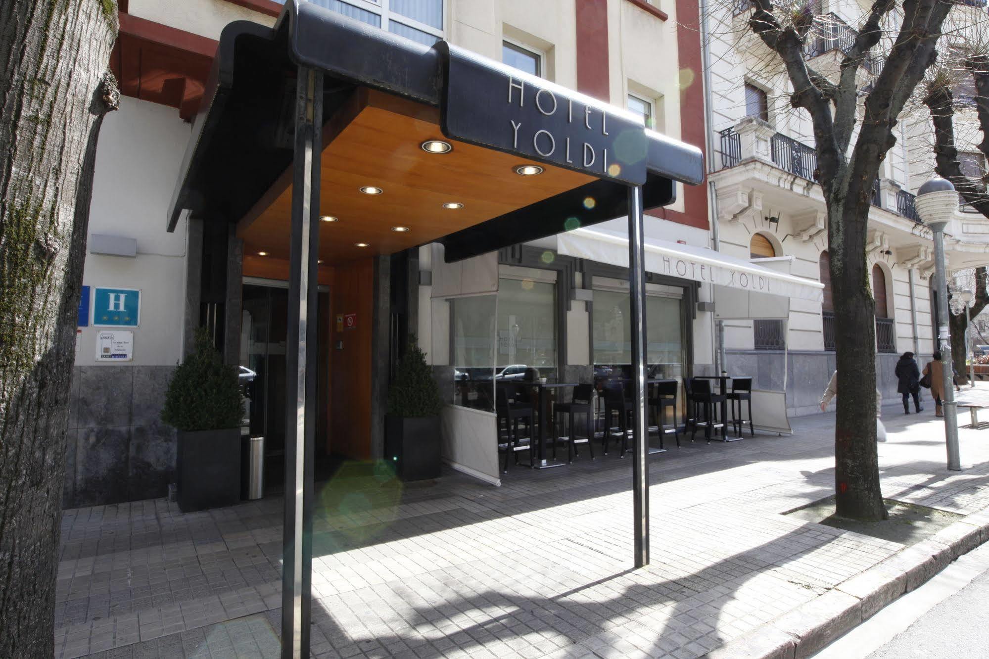 פמפלונה Hotel Yoldi מראה חיצוני תמונה